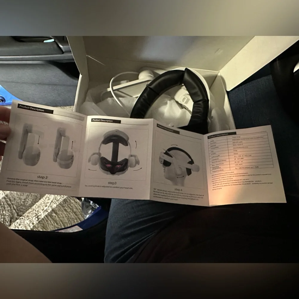 Adjustable headset for Meta Quest 3